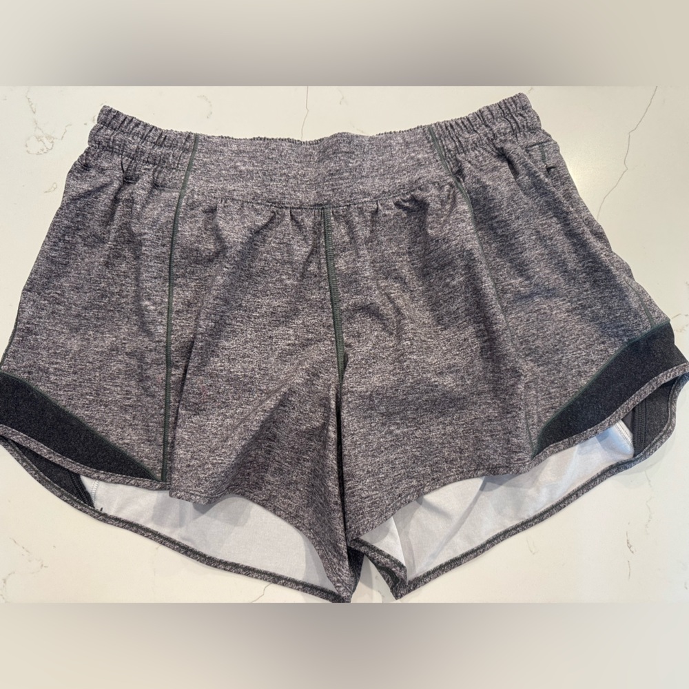 Lululemon hotty hot shorts 2.5in inseam